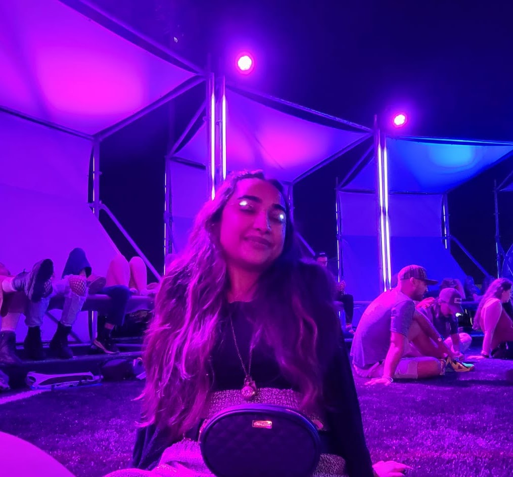 RGB LED Eyelashes - Waterproof Shining Charming Makeup Eyelashes for Rave Party Club (1 Pair)